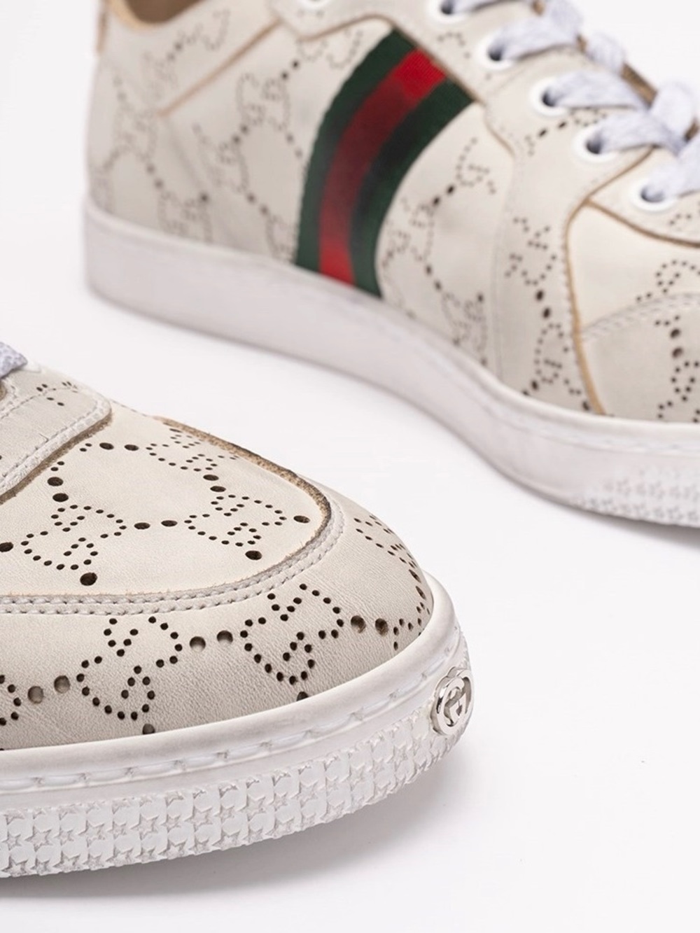 GUCCI GG logo lasered stretch sneakers - Picture 3 of 5